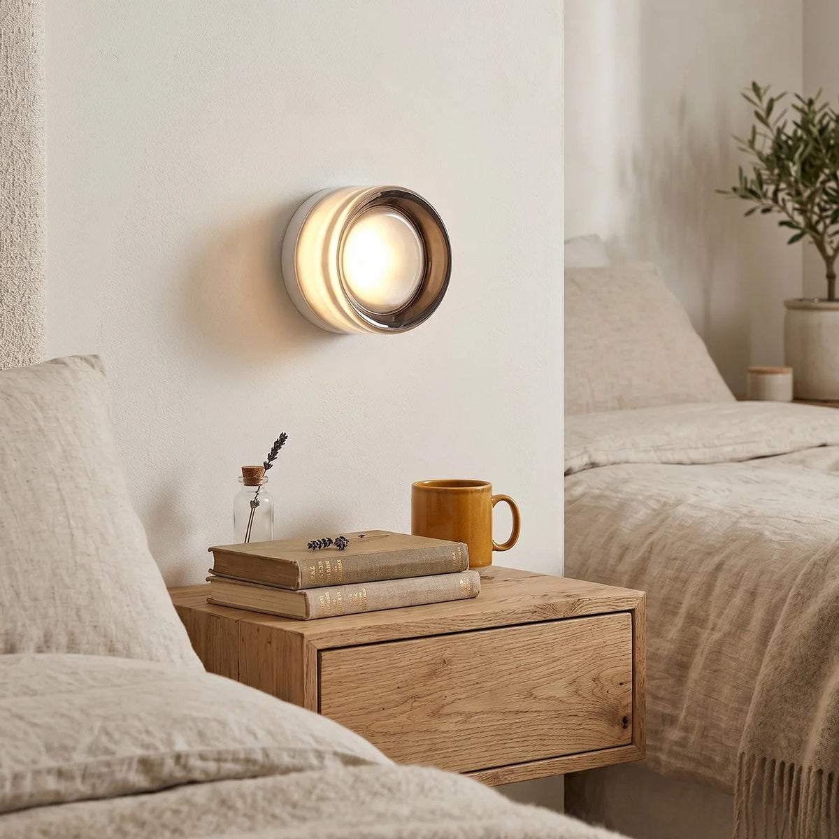 ARLGSITE Wall Mounted Bathroom Lamp With Thick Glass Shade