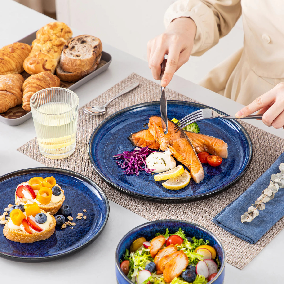 Malacasa Premium Reactive Glaze Ceramic Dinnerware Set